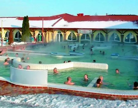 Πανσιόν Anna 3*